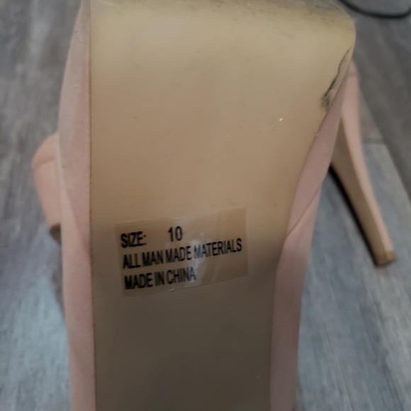 Penelope-04 Nude Suede Platform Heels - Picture 8 of 10